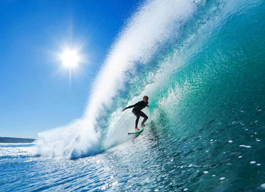 Pourquoi le surf aux Maldives est-il une expérience incontournable ?