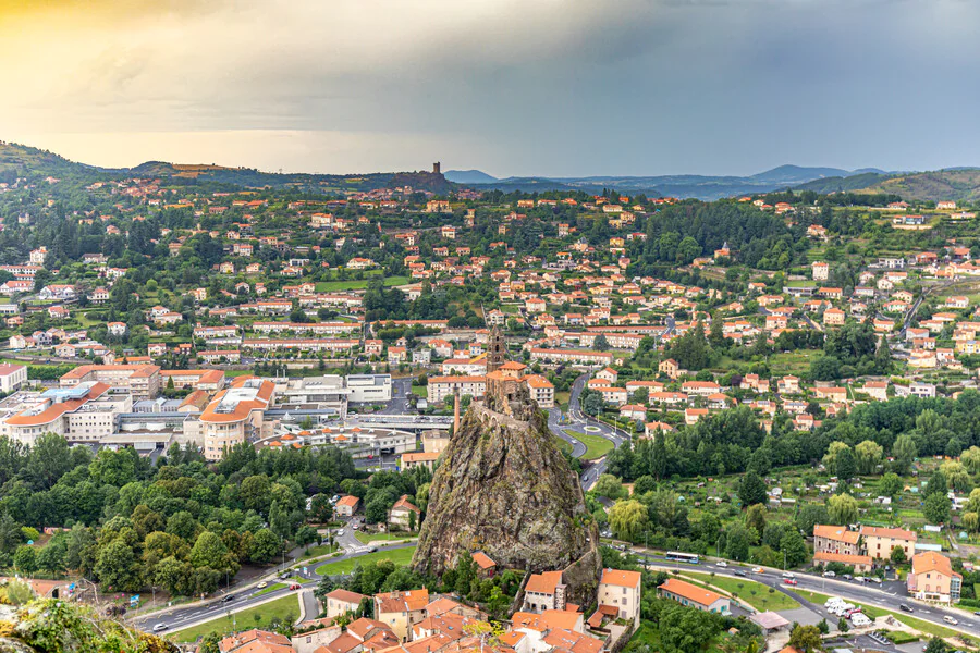 Pourquoi choisir l'Auvergne pour un week-end inoubliable ?